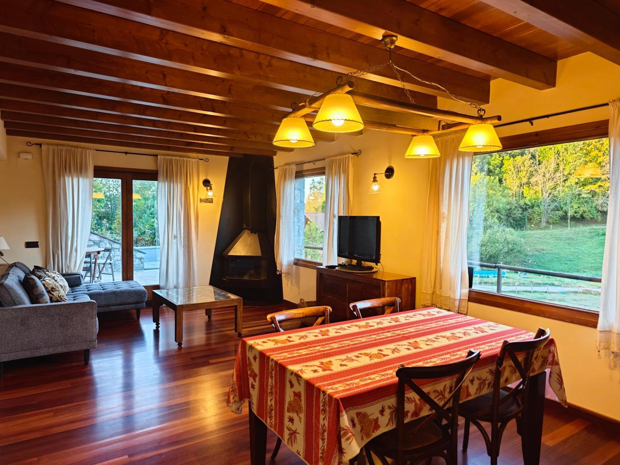 Els Tres Sols Villa Camprodon Luaran gambar