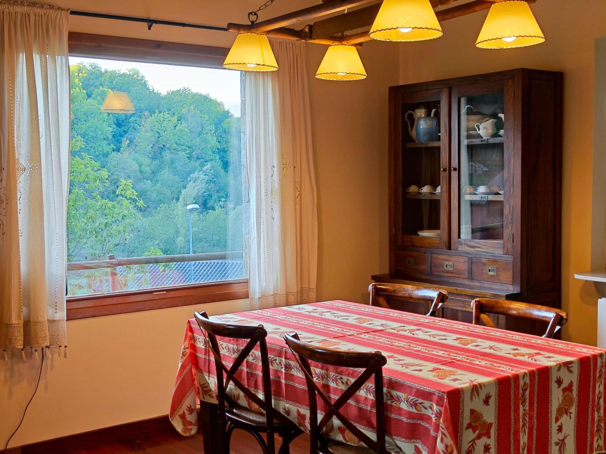 Els Tres Sols Villa Camprodon Luaran gambar